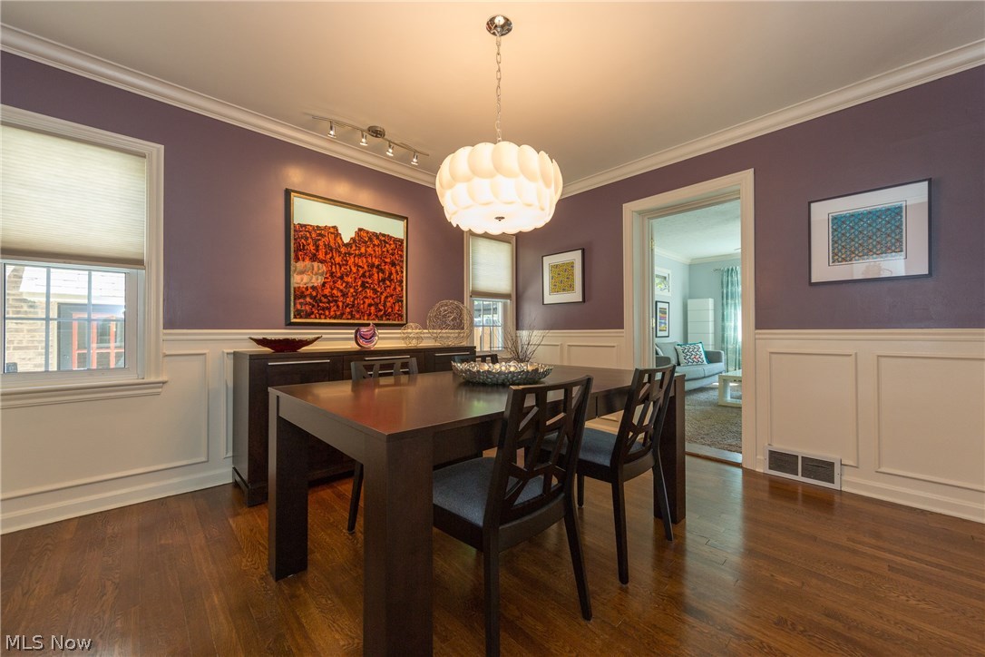 2487 Channing Road Cleveland, OH 44118 - Photo 5 of 35 The formal Dining Room