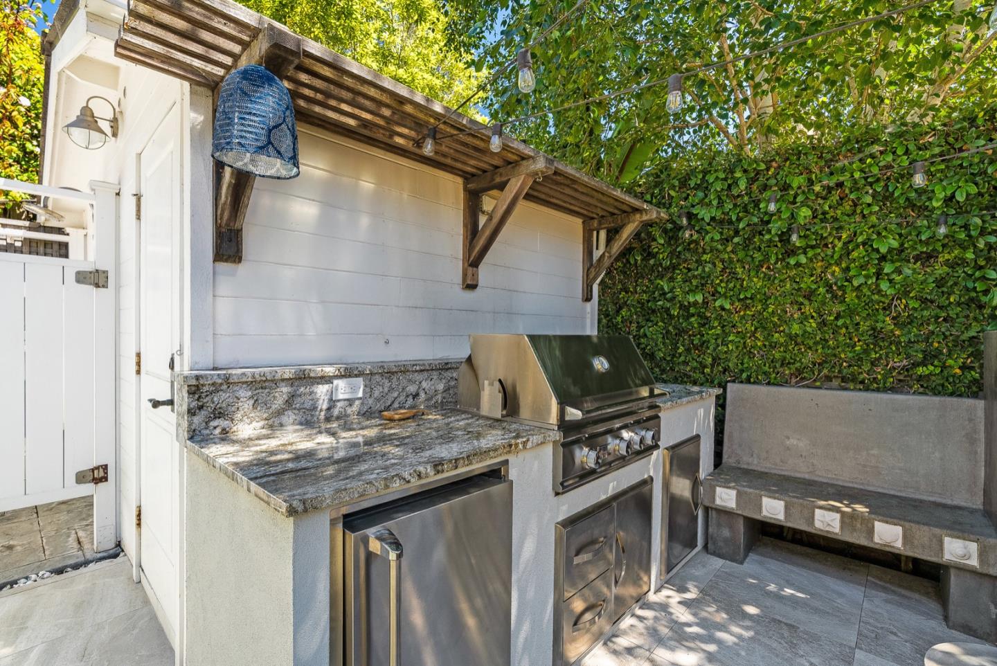 4940 Capitola Road Capitola, CA 95010 - Photo 22 of 25 a view of terrace with washer and dryer