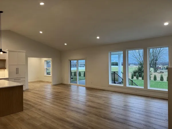 $489,900 | 1341 Annapolis Drive, Holmen, WI 54636