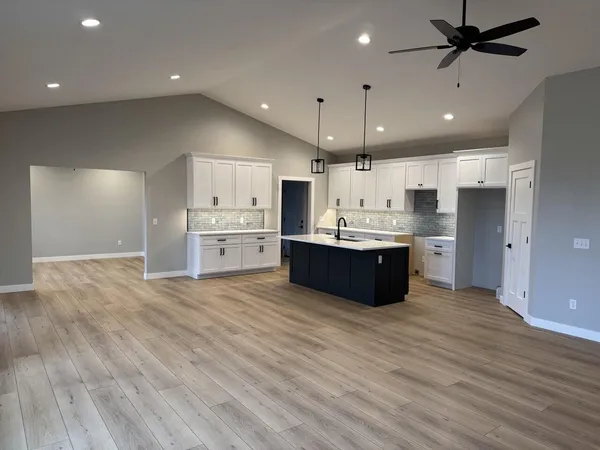 $489,900 | 1341 Annapolis Drive, Holmen, WI 54636