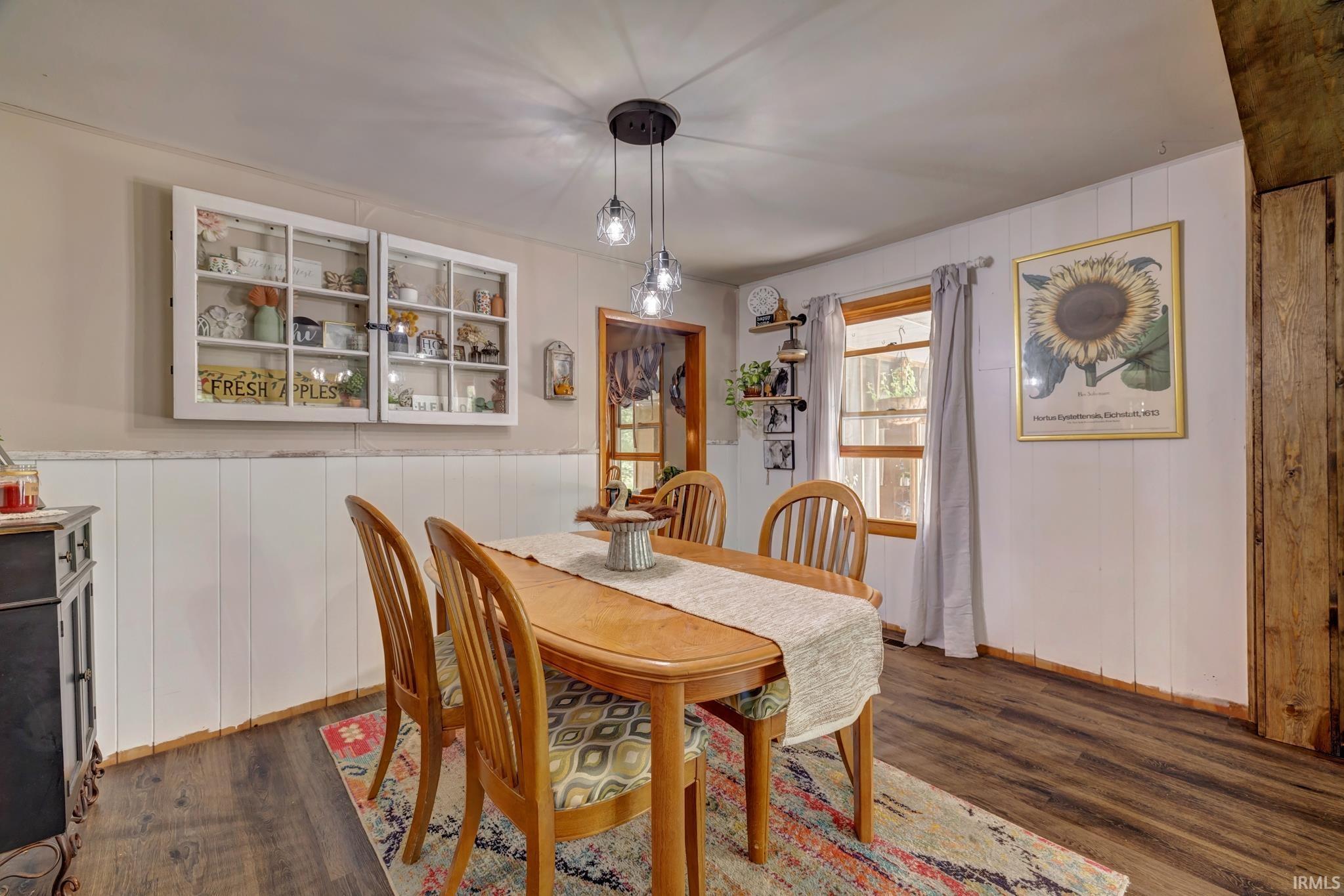 628 Sand Hollar Road Bloomfield, IN 47424 - Photo 11 of 36