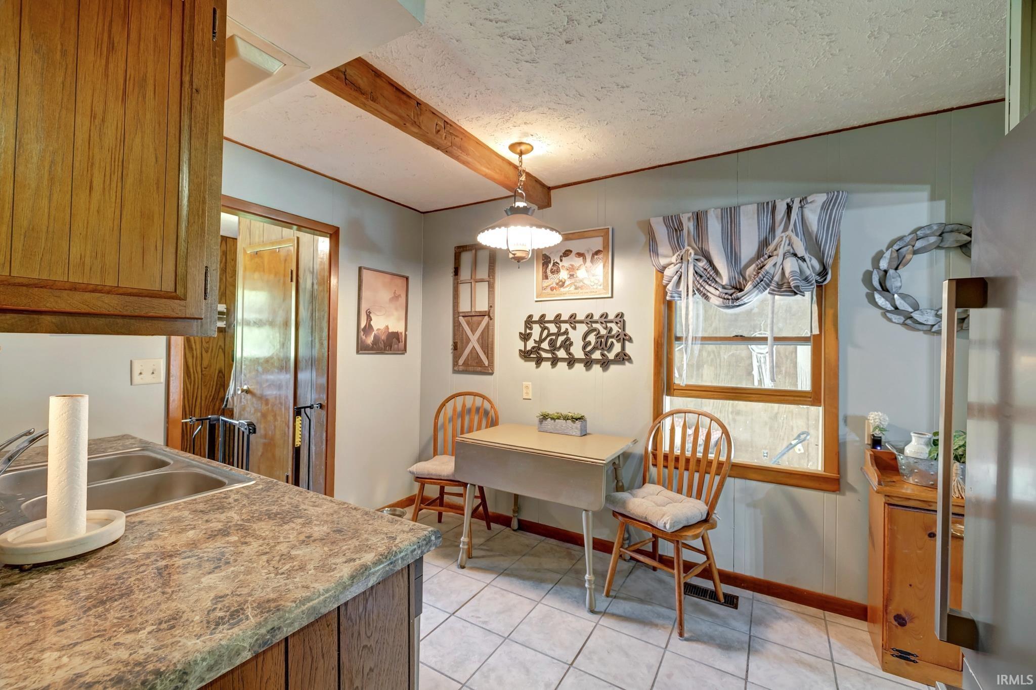 628 Sand Hollar Road Bloomfield, IN 47424 - Photo 15 of 36