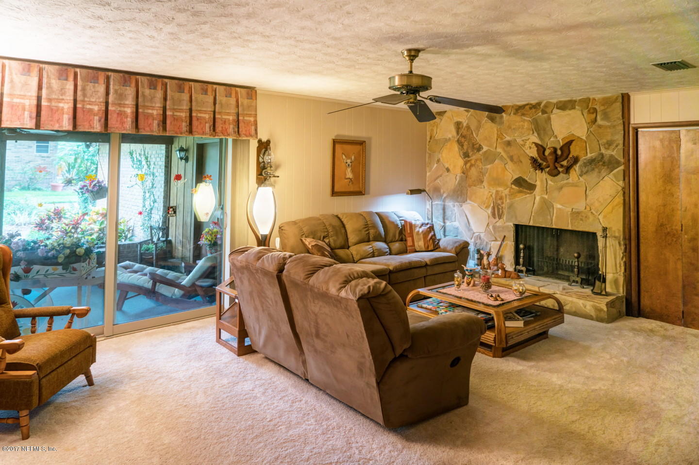 3475 Sandburg Road Jacksonville, FL 32277 - Photo 2 of 25 2 Family Room 3475 Sandburg Rd (15)