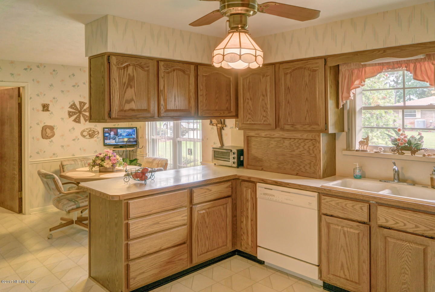 3475 Sandburg Road Jacksonville, FL 32277 - Photo 4 of 25 4 Kitchen 3475 Sandburg Rd (4)