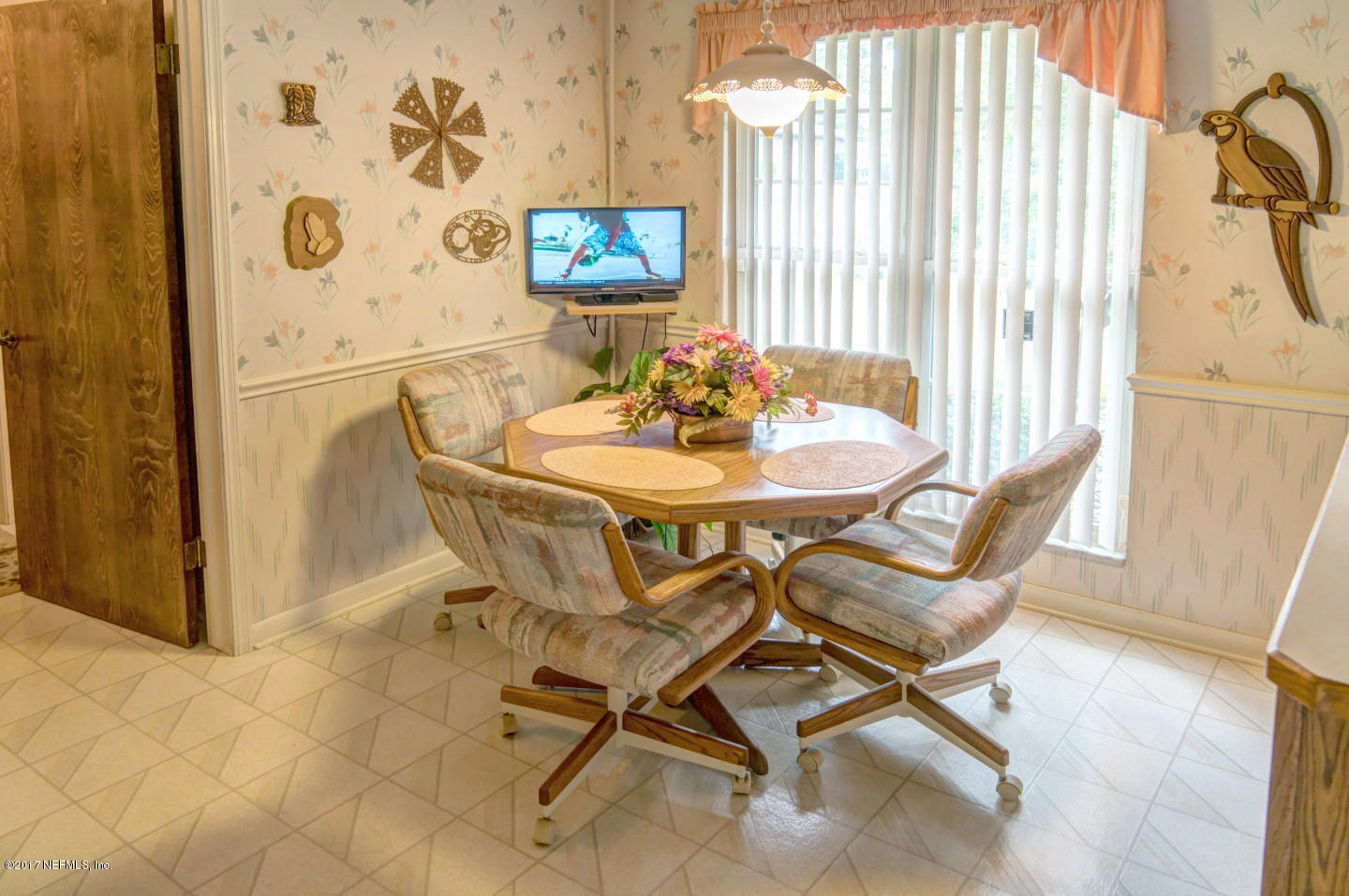 3475 Sandburg Road Jacksonville, FL 32277 - Photo 7 of 25 7 Kitchen Breakfast Area 3475 Sandburg R