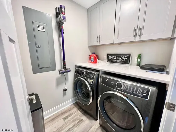 $3,999,900 | 406 West Shore Drive, Brigantine, NJ 08203