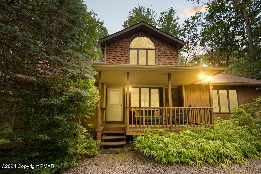 5528 Fox Run Road Pocono Pines, PA 18350 - Photo 2 of 62 DSC_0930 DTE