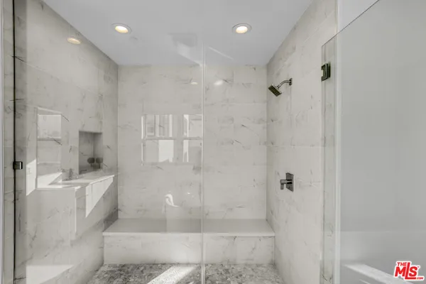 $3,588,000 | 20115 Galway Lane, Porter Ranch, CA 91326