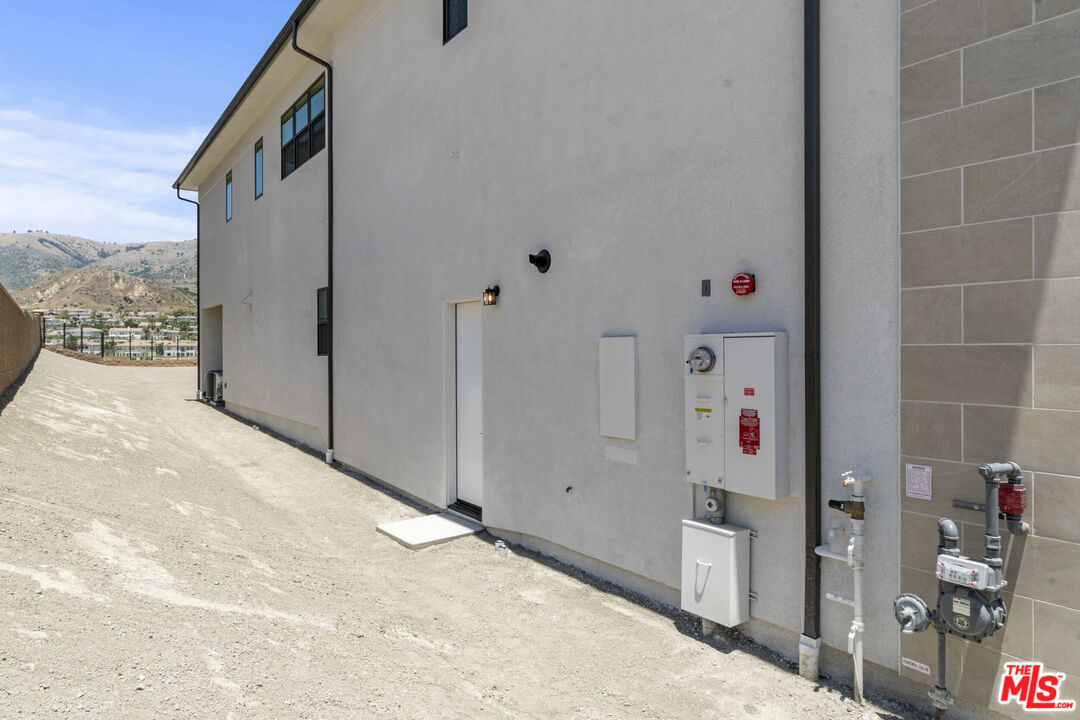 20115 Galway Lane Porter Ranch, CA 91326 - Photo 55 of 72