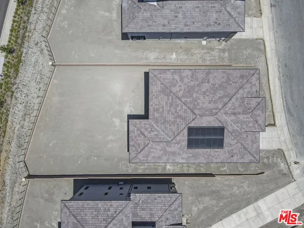 $3,588,000 | 20115 Galway Lane, Porter Ranch, CA 91326