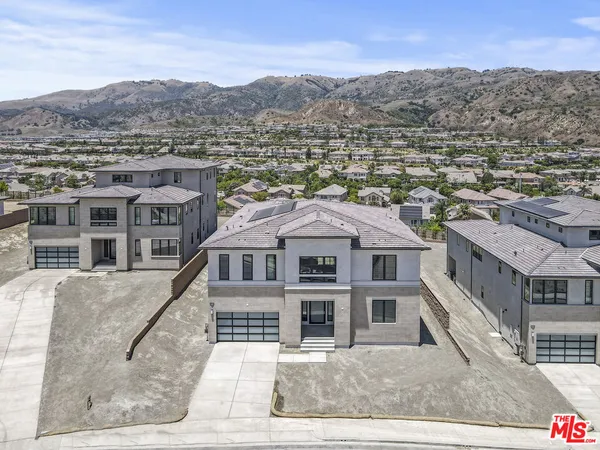 $3,588,000 | 20115 Galway Lane, Porter Ranch, CA 91326