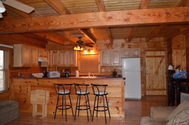 214 Tom Henry Road Townsend, TN 37882 - Photo 7 of 21 DSC_0273