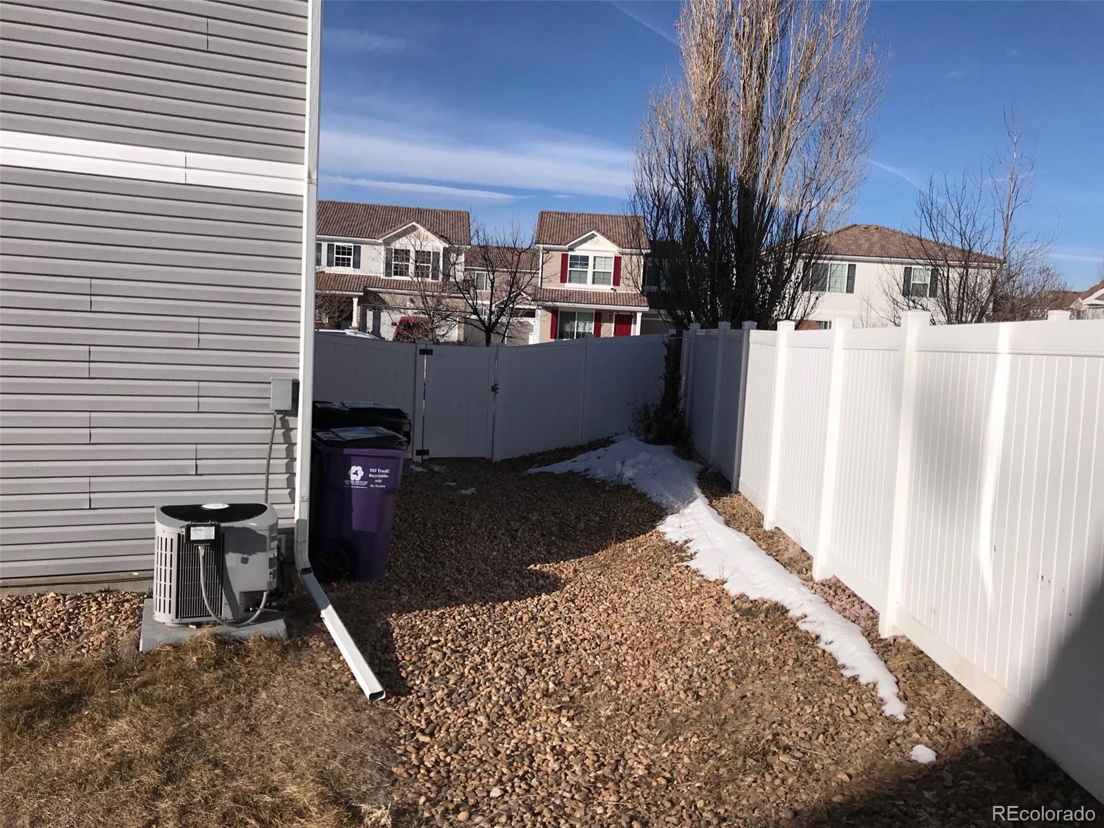 5556 Flanders Way Denver, CO 80249 - Photo 11 of 23