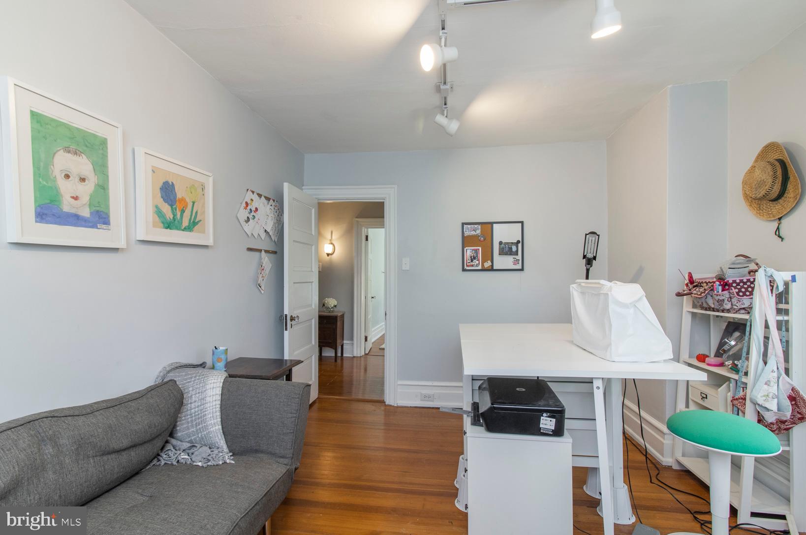 202 Stepney Place Narberth, PA 19072 - Photo 25 of 40 Bedroom 3