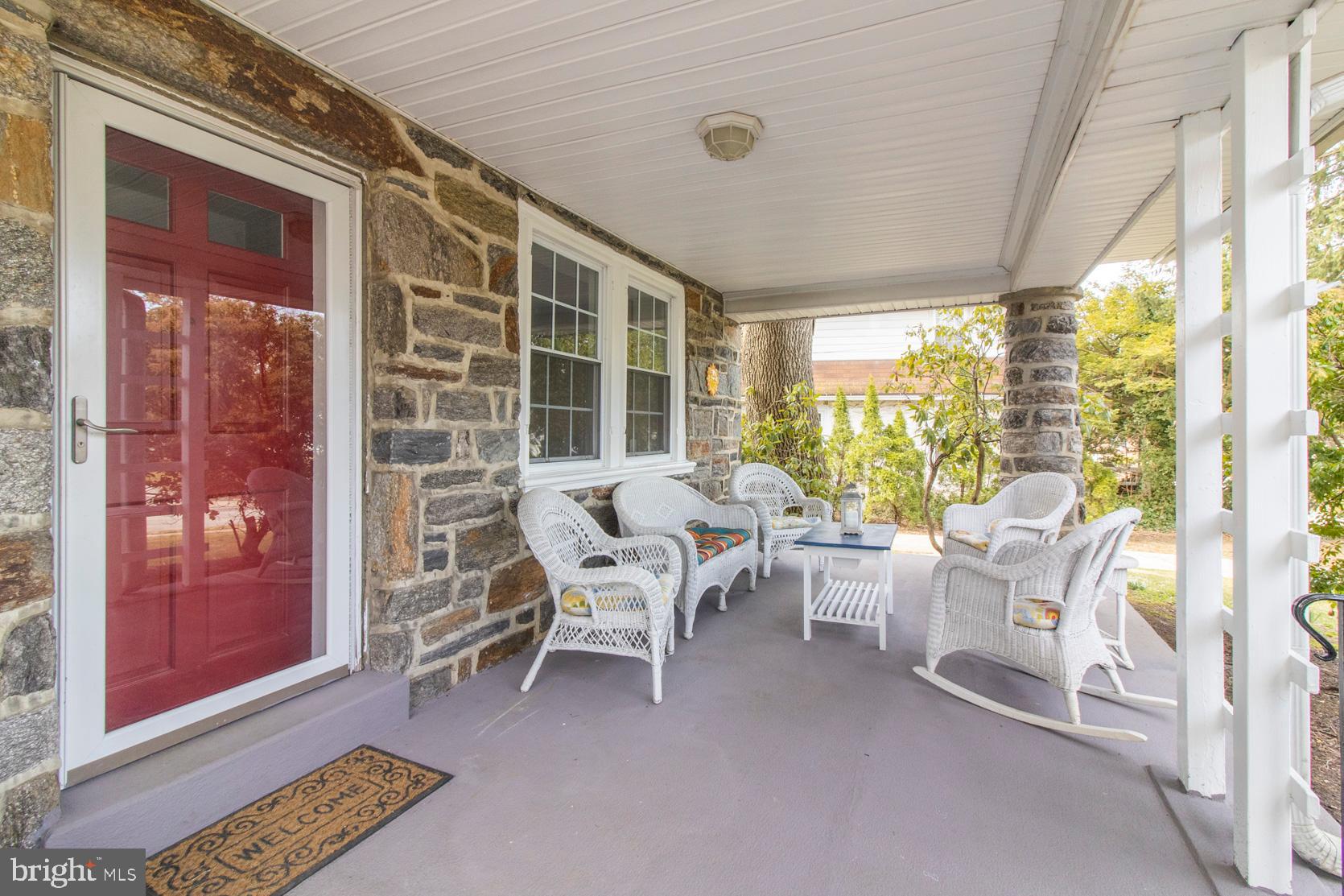 202 Stepney Place Narberth, PA 19072 - Photo 4 of 40 Front Porch