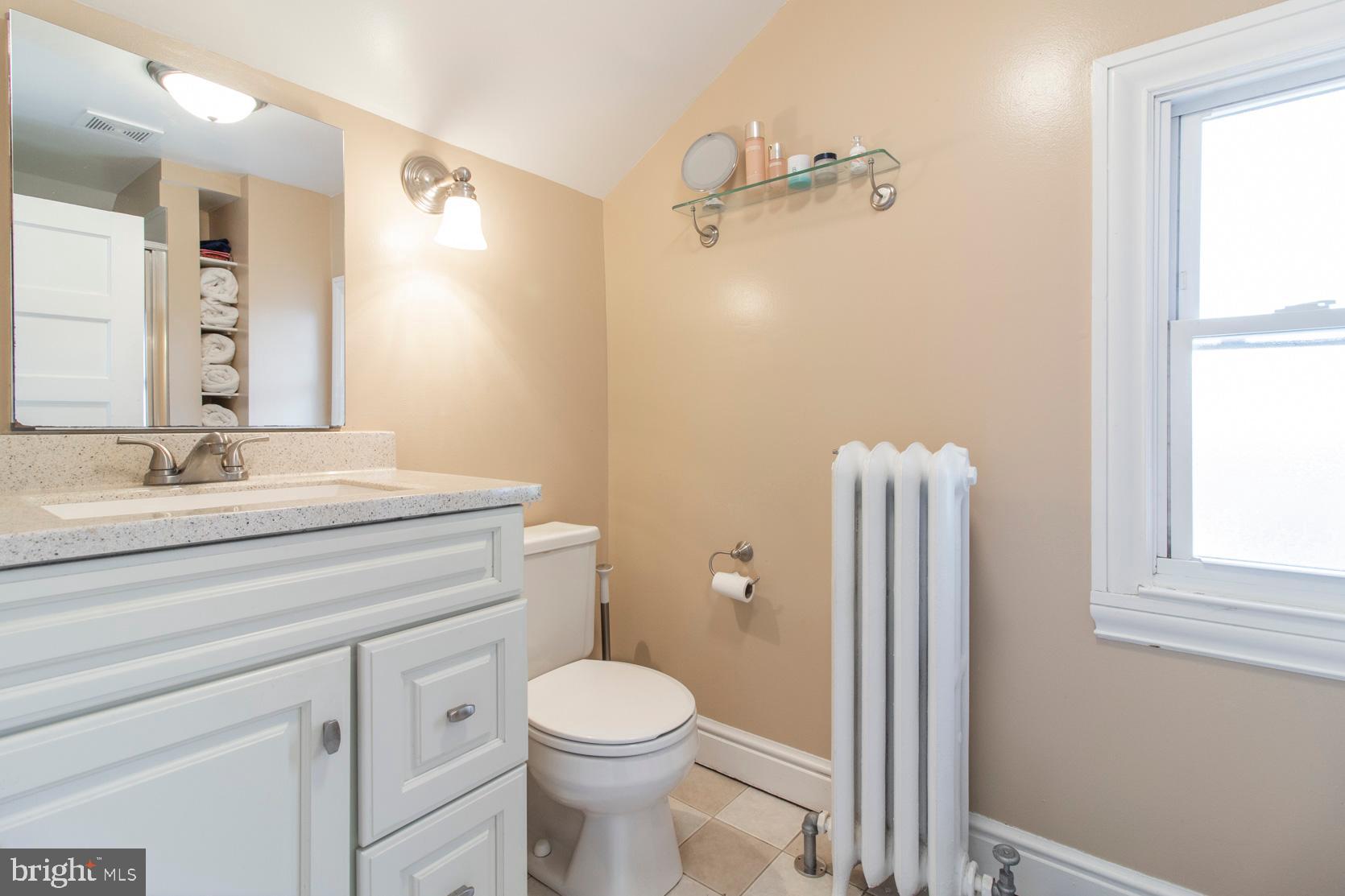 202 Stepney Place Narberth, PA 19072 - Photo 34 of 40 Master Bath