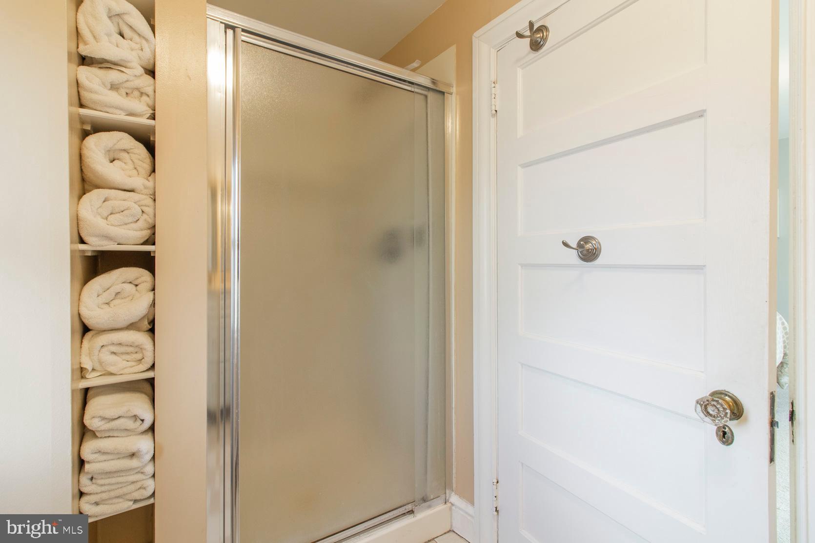 202 Stepney Place Narberth, PA 19072 - Photo 35 of 40 Master Bath
