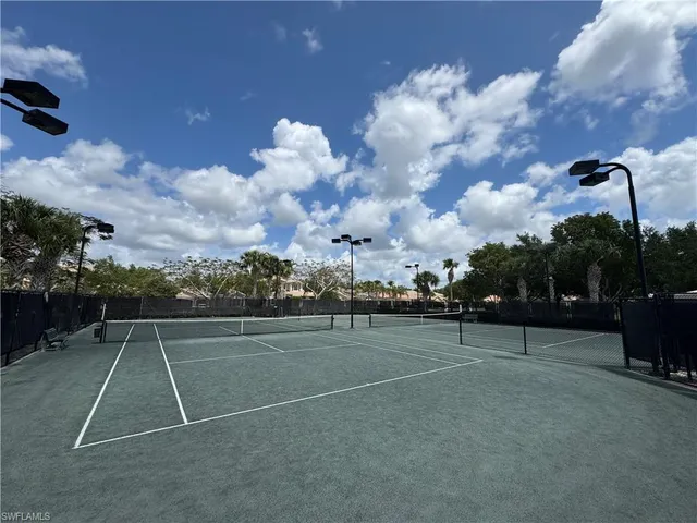 a view of a tennis court