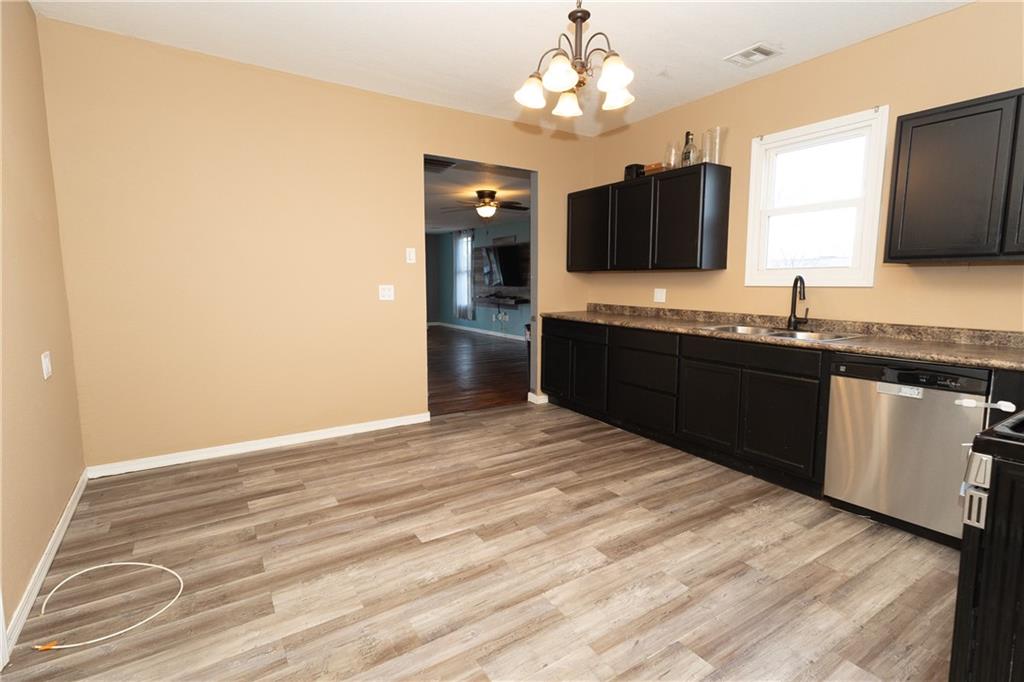 300 East 3rd Street Cherryvale, KS 67335 - Photo 16 of 26