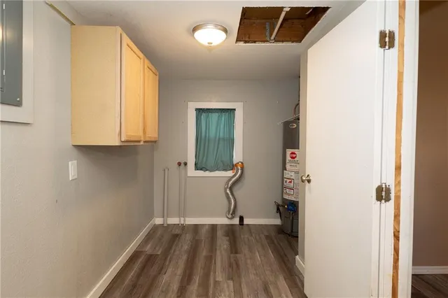 $98,000 | 300 East 3rd Street, Cherryvale, KS 67335