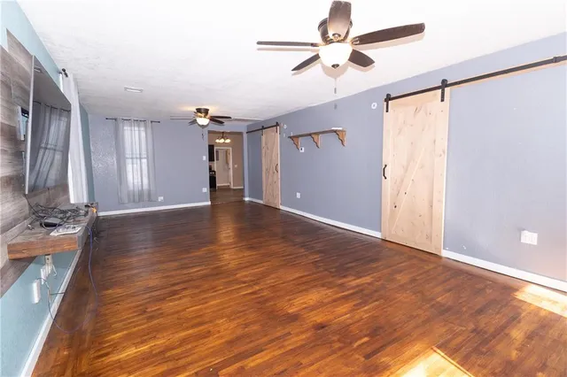 $98,000 | 300 East 3rd Street, Cherryvale, KS 67335