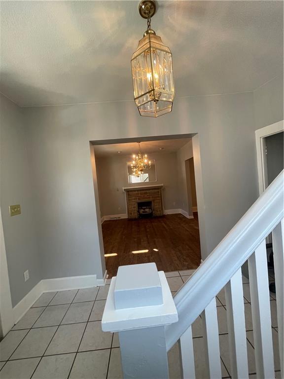 519 North Monroe Street Butler, PA 16001 - Photo 6 of 32 a view of entryway