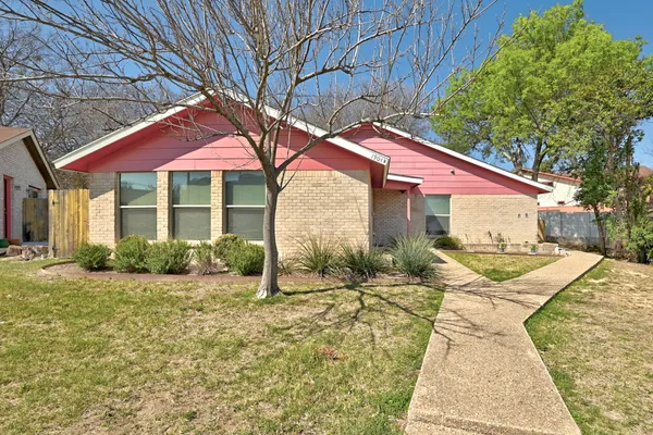$550,000 | 1904 Valley Hill Circle, Austin, TX 78741