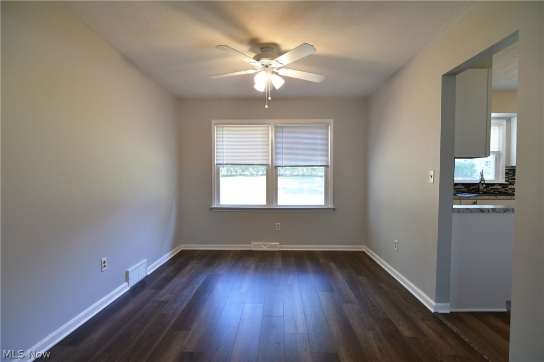 4685 Jupiter Road Uniontown, OH 44685 - Photo 14 of 35 Gallery Image 14