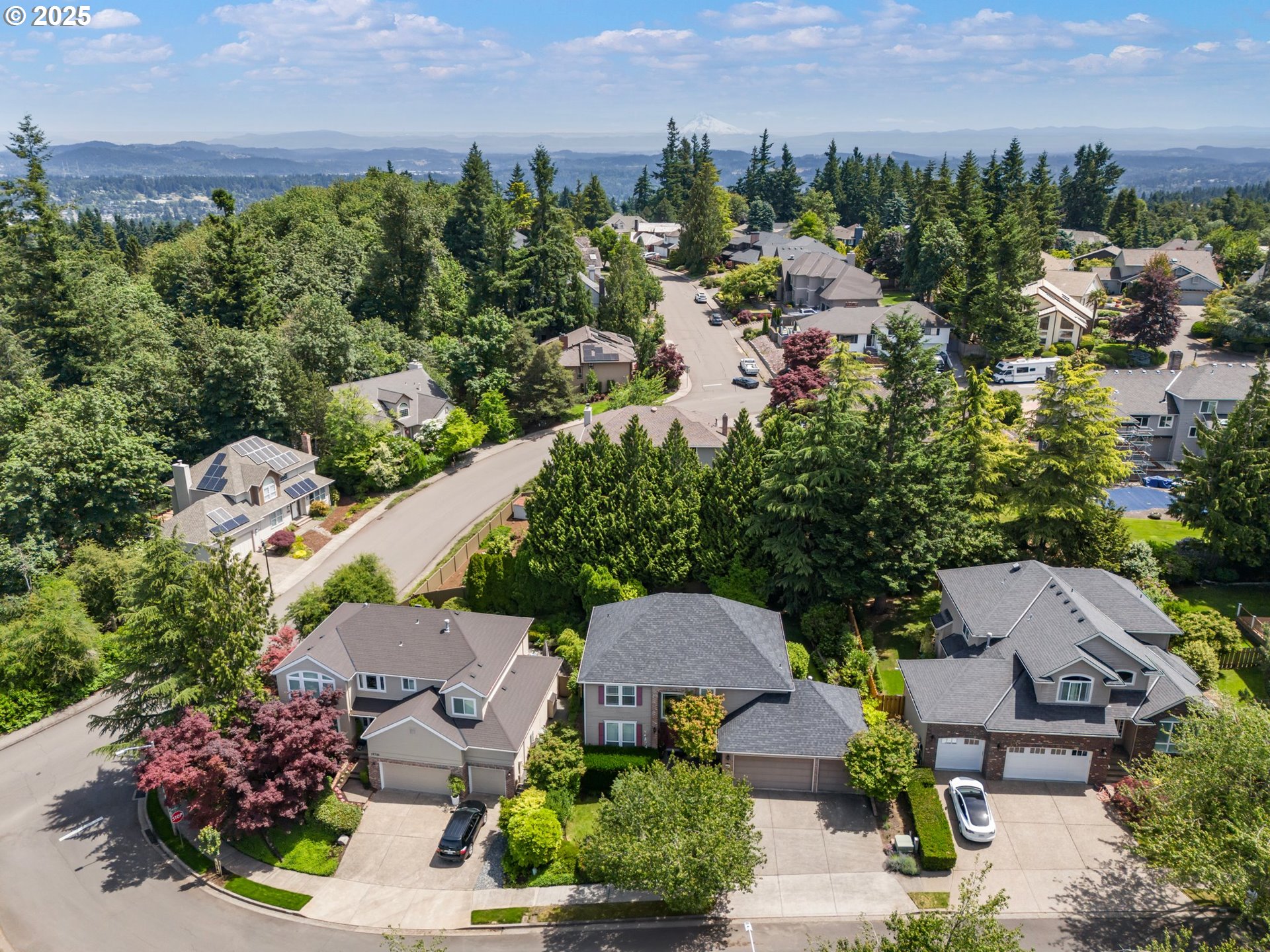 19720 Spring Ridge Drive West Linn, OR 97068 - Photo 39 of 44 Drone View/UAV