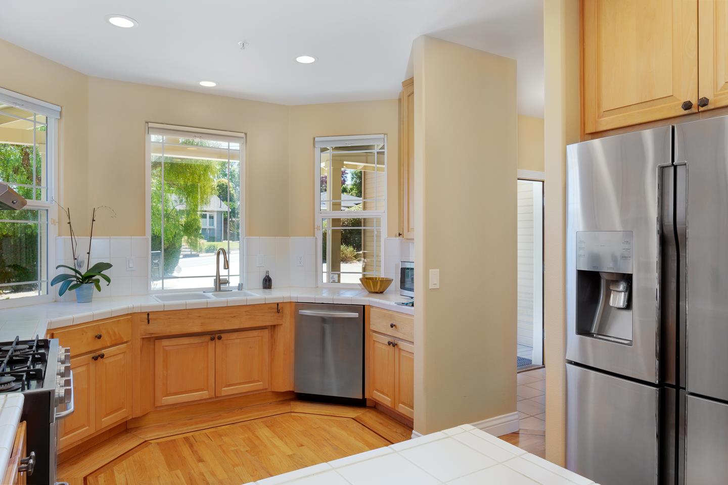 4459 Hilltop Road Soquel, CA 95073 - Photo 6 of 42 Gallery Image 6