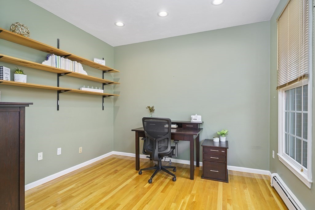 52 Barnstable Road Norfolk, MA 02056 - Photo 12 of 42 Gallery Image 12