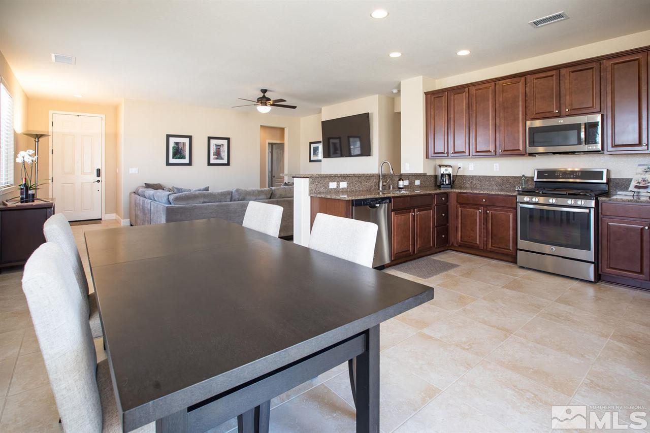 10515 Foxberry Park Court Reno, NV 89521 - Photo 10 of 25 Photo 10