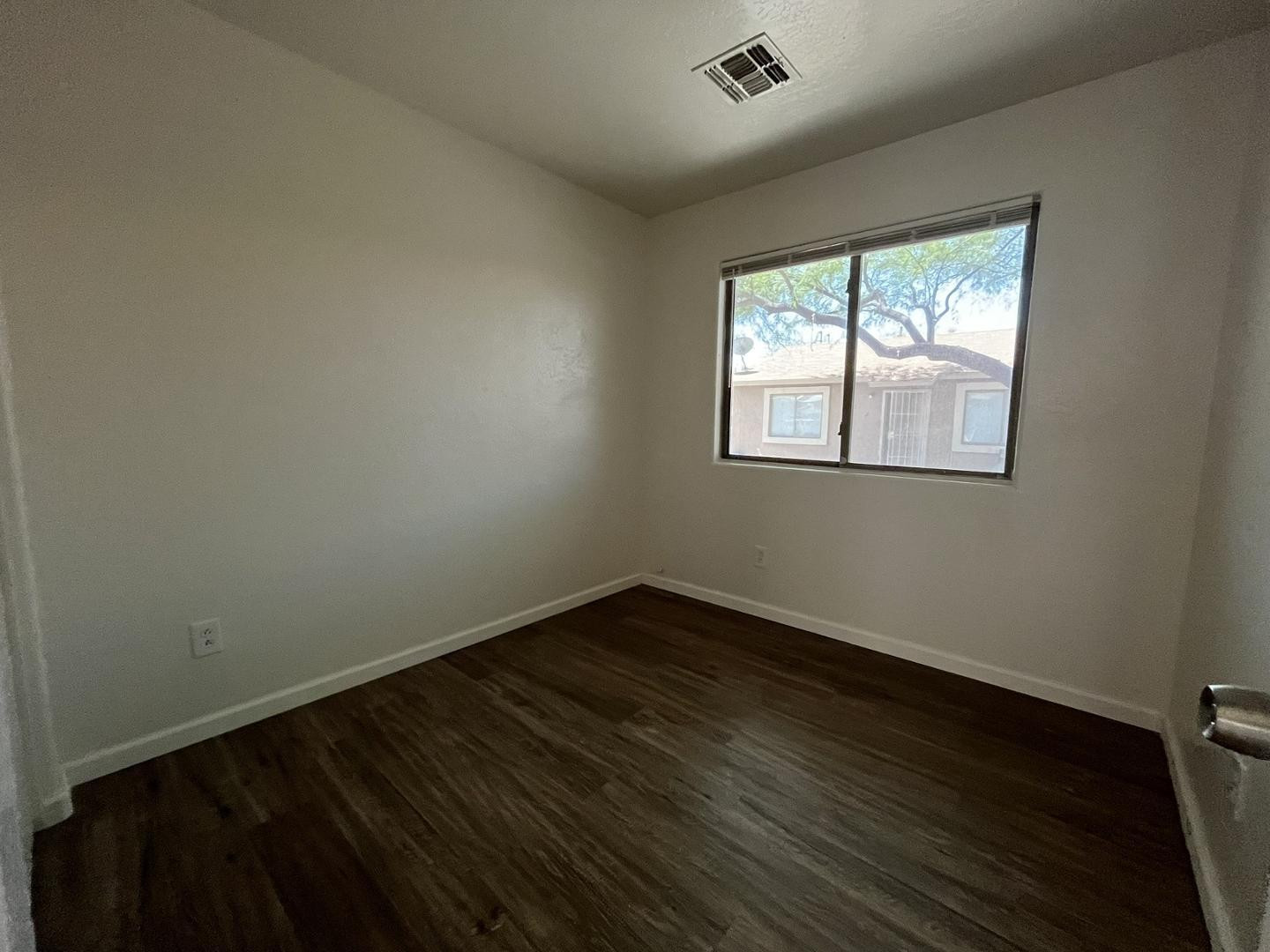 10014 North 7th Avenue, Unit 1 Phoenix, AZ 85021 - Photo 8 of 14 Photo #8