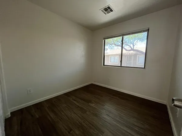 $1,595 | 10014 North 7th Avenue, Unit 1, Phoenix, AZ 85021