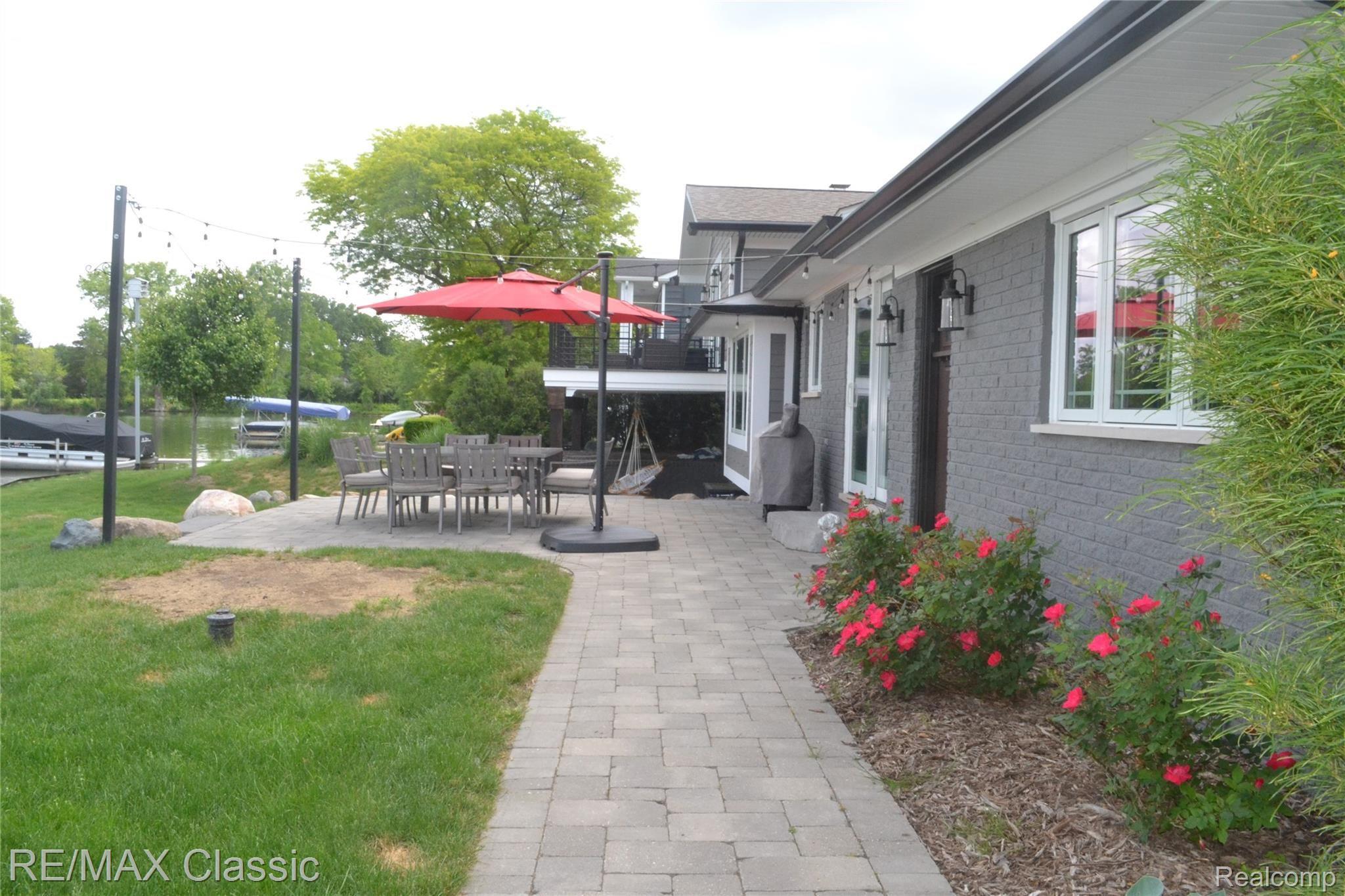 3872 Sleeth Road Commerce Township, MI 48382 - Photo 8 of 51 021.JPG