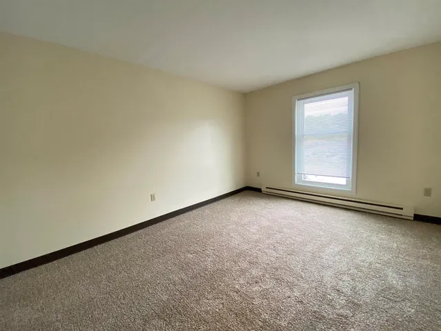 $1,635 | 155 Eastern Avenue, Unit 103, Manchester, NH 03104