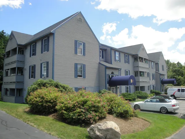 $1,635 | 155 Eastern Avenue, Unit 103, Manchester, NH 03104