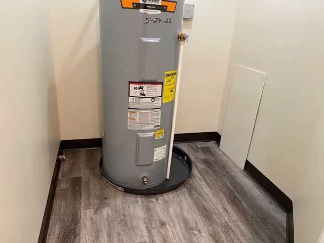 $1,635 | 155 Eastern Avenue, Unit 103, Manchester, NH 03104