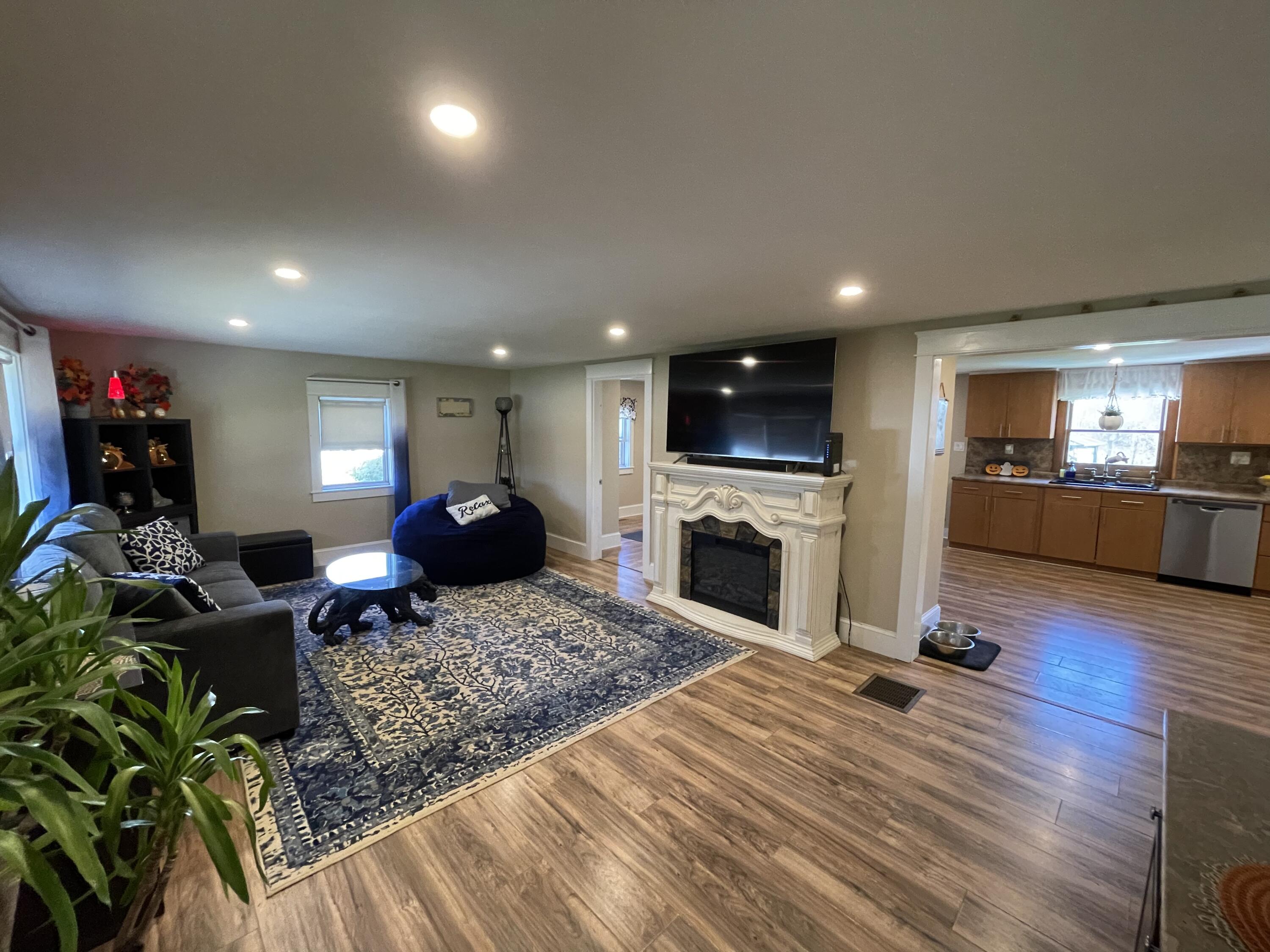 537 Mohawk Road Enfield, ME 04493 - Photo 8 of 31 E8725876-C236-4786-95FA-8DBC52918A19