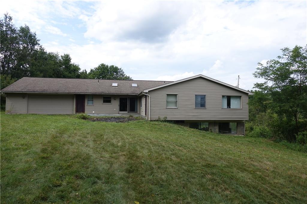 917 New Castle Road Butler, PA 16001 - Photo 1 of 25 Exterior Front