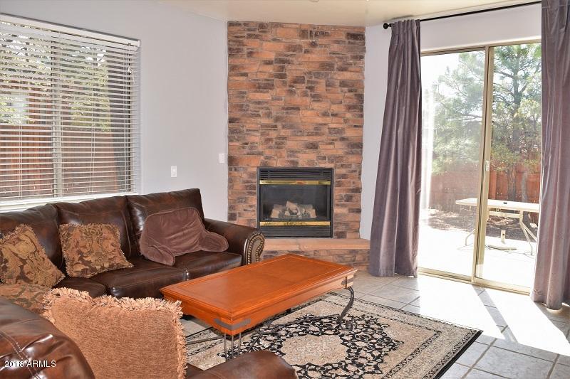2118 Florence Road Payson, AZ 85541 - Photo 1 of 30 Living Room (2)