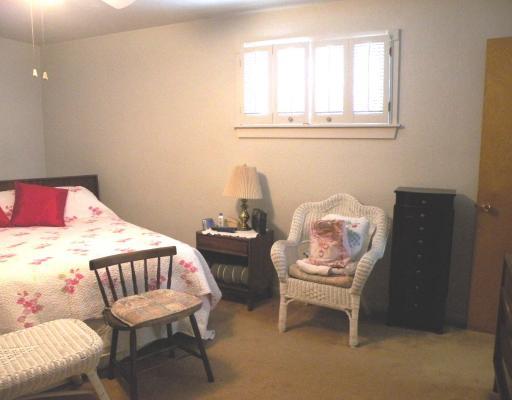 952 Bebout Road Venetia, PA 15367 - Photo 13 of 18 Master Bedroom.