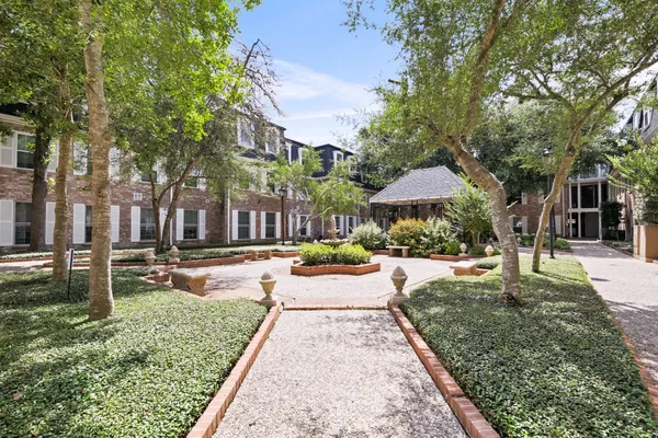 $1,850 | 361 North Post Oak Lane, Unit 231, Houston, TX 77024