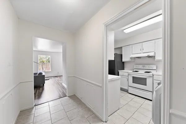 $1,850 | 361 North Post Oak Lane, Unit 231, Houston, TX 77024