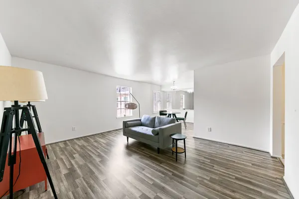 $1,850 | 361 North Post Oak Lane, Unit 231, Houston, TX 77024