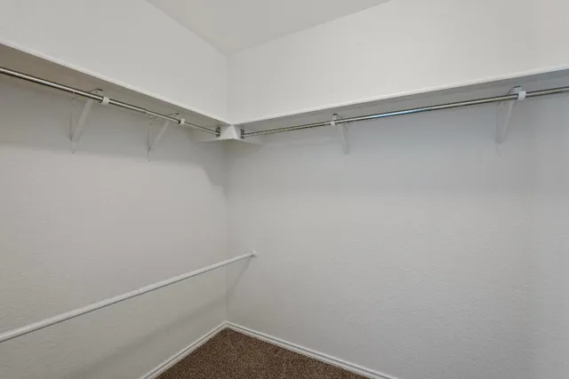 $1,872 | 200 Lexington, Kyle, TX 78640