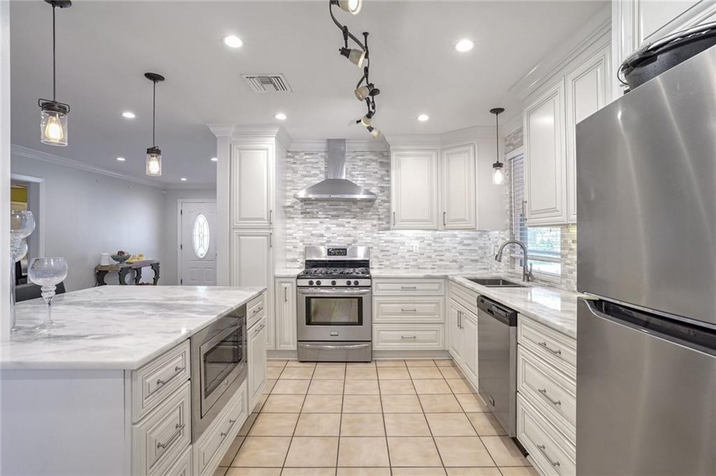 121 Garden Road New Orleans, LA 70123 - Photo 8 of 20