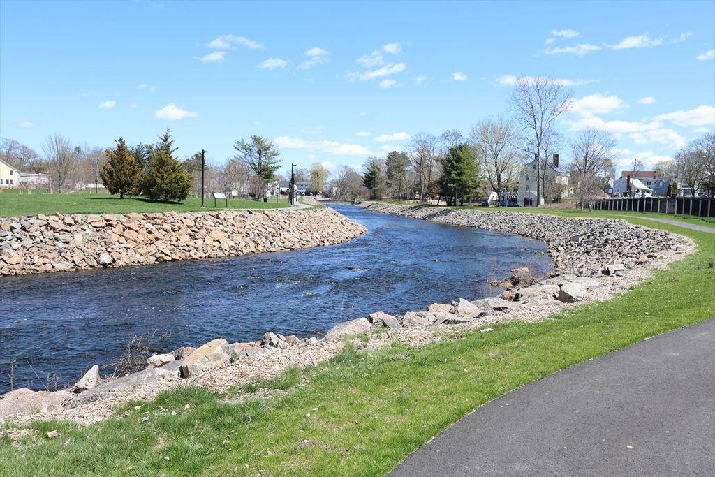 150 Neponset Street, Unit 150 Canton, MA 02021 - Photo 23 of 27