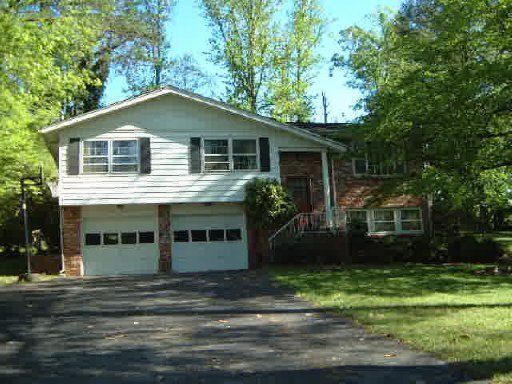 102 Baltimore Drive Oak Ridge, TN 37830 - Photo 1 of 1 Primary Photo