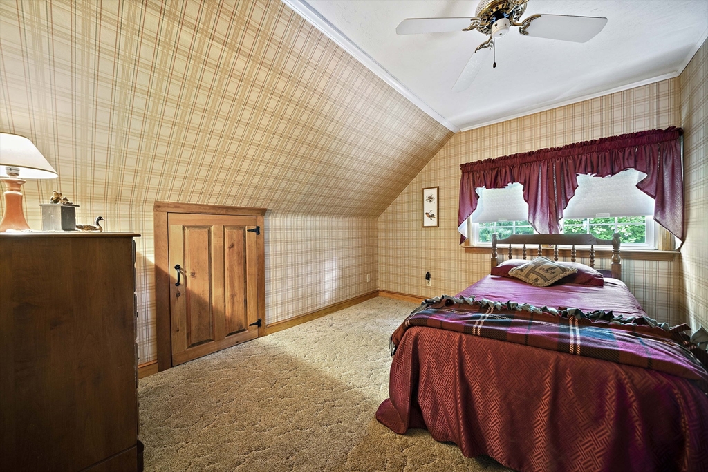 24 Spallus Road Stoughton, MA 02072 - Photo 17 of 29